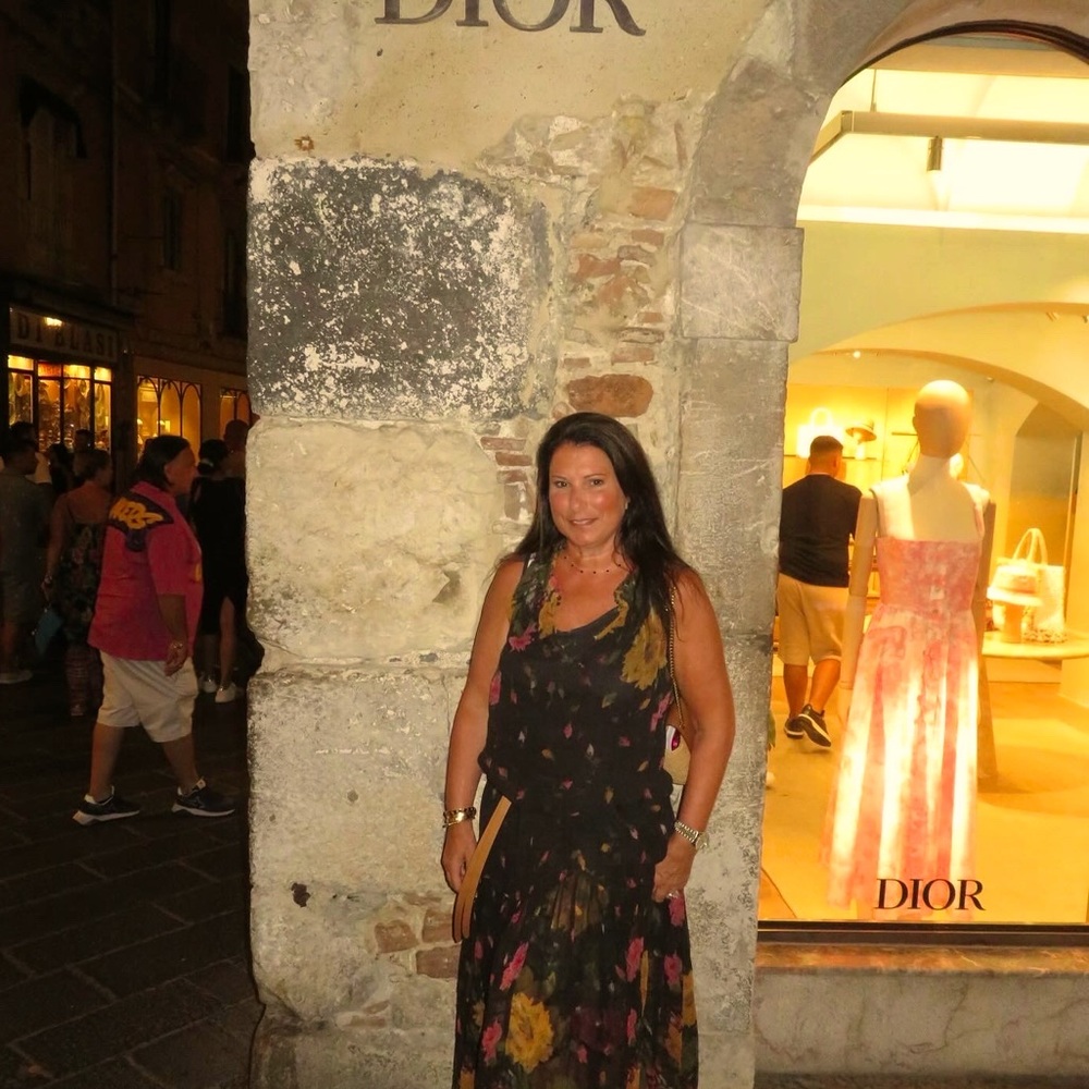 Meet your Posher, Anne